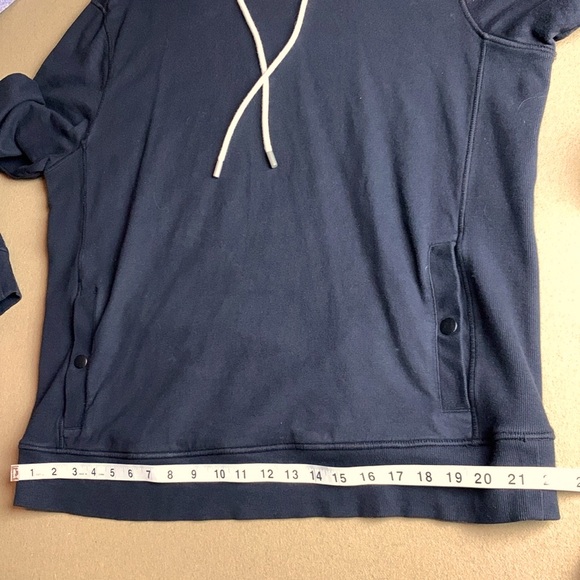 PAIGE Thomas Sweatshirt - Black - S/M - Picture 11 of 13